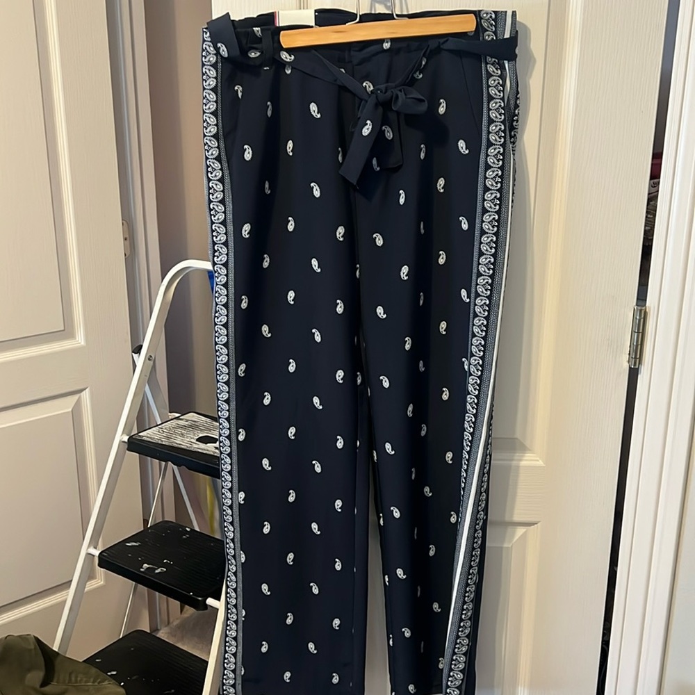 NWT Tommy Hilfiger pants, size 8, navy blue